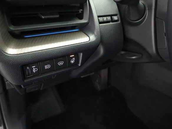 2024 Toyota Prius V (XW60), серый, 2950777 рублей - вид 15