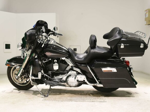 2007 Harley-Davidson Electra Glide, чёрный, 797000 рублей
