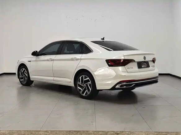 2022 Volkswagen Sagitar III Рестайлинг, белый - вид 2