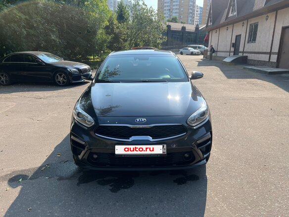 2020 Kia K3 II, серый - вид 2