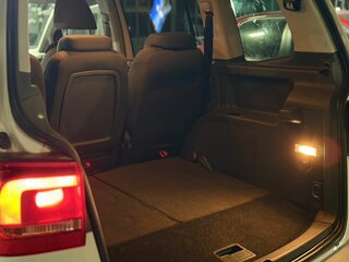 2013 Volkswagen Touran I Рестайлинг 2, белый, 1199000 рублей, вид 5