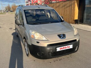 2009 Peugeot Partner II, бежевый, 899000 рублей, вид 1