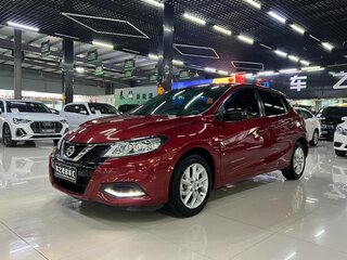 2022 Nissan Tiida II (China Market), красный, 990000 рублей, вид 1