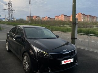 2022 Kia Rio IV Рестайлинг, чёрный, 2100000 рублей, вид 2