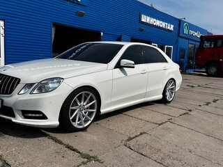 2011 Mercedes-Benz E-Класс 200 7G-Tronic IV (W212, S212, C207), белый, 1300000 рублей, вид 2