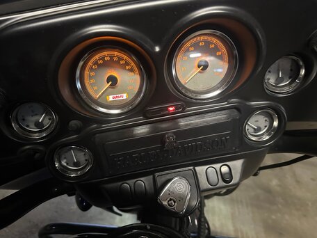 2006 Harley-Davidson Street Glide, серый, 550000 рублей, вид 5
