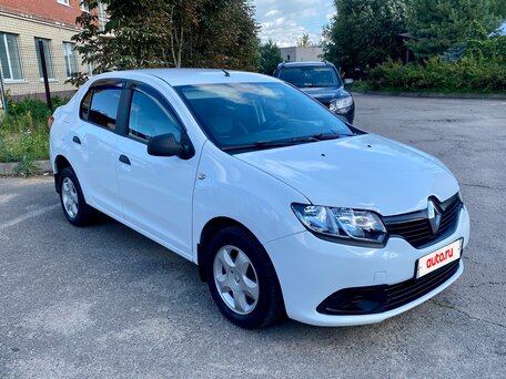 2018 Renault Logan II, белый, 550000 рублей, вид 1