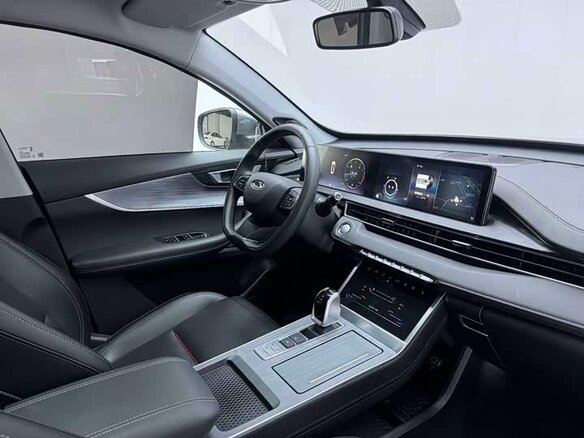 2024 Chery Tiggo 7 II Рестайлинг, серый, 1600000 рублей - вид 10