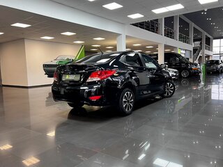 2013 Hyundai Solaris I, чёрный, 750000 рублей, вид 2