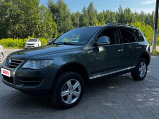 2008 Volkswagen Touareg I Рестайлинг, серый, 920000 рублей, вид 2