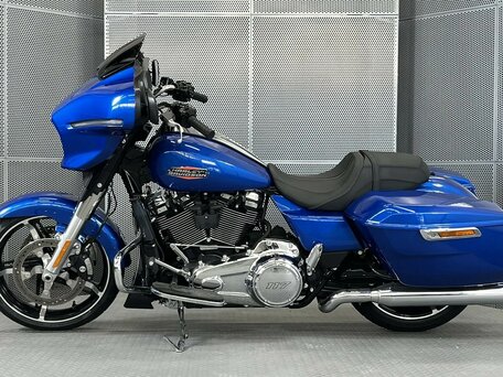 2024 Harley-Davidson Street Glide, синий, 2899000 рублей, вид 5