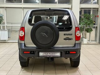 2014 Chevrolet Niva I Рестайлинг, серый, 658000 рублей, вид 4