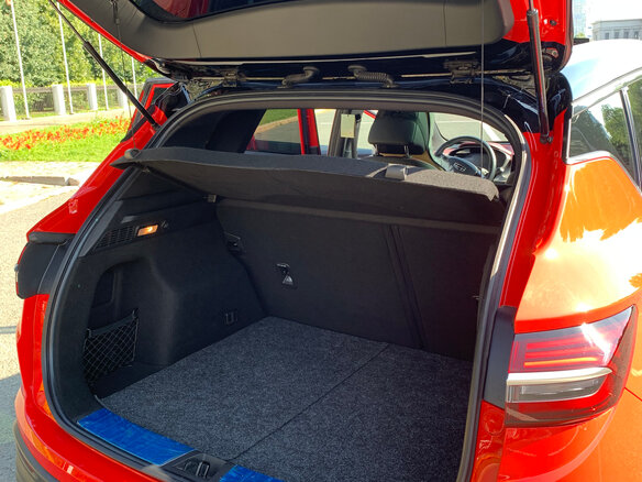 2020 Geely Coolray I, красный, 1870000 рублей - вид 30