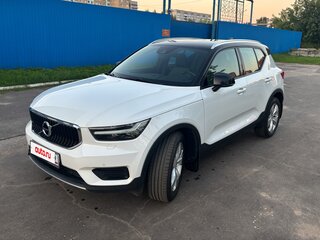 2021 Volvo XC40 I, белый, 3050000 рублей, вид 1