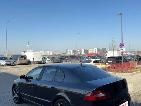 2012 Skoda Superb II, чёрный, 850000 рублей - вид 7