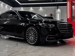 2020 Mercedes-Benz S-Класс 400 d 4MATIC VII (W223), чёрный, 8700000 рублей, вид 3