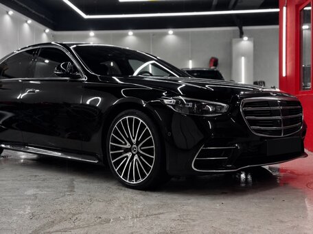 2020 Mercedes-Benz S-Класс 400 d 4MATIC VII (W223), чёрный, 8350000 рублей, вид 3