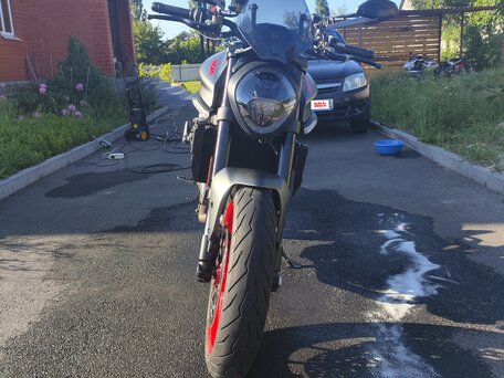 2021 Ducati Monster 937, серый, 800000 рублей, вид 3
