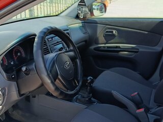 2011 Kia Rio II Рестайлинг, красный, 450000 рублей, вид 5