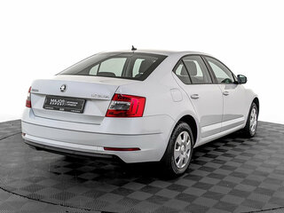 2020 Skoda Octavia III (A7) Рестайлинг, белый, 1855000 рублей, вид 5