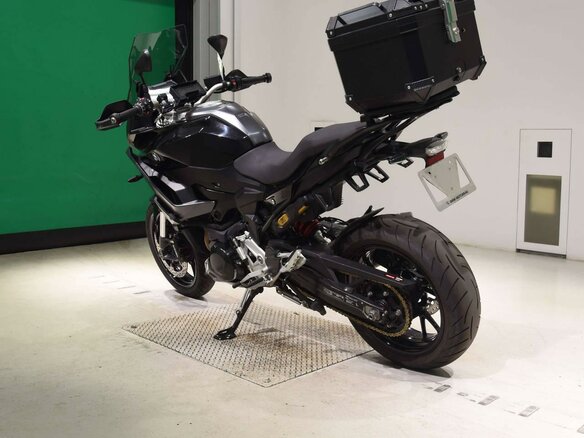 2022 BMW F 900 XR, чёрный, 985000 рублей - вид 5