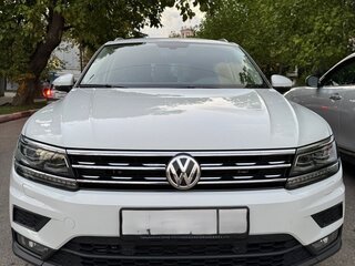 2018 Volkswagen Tiguan II, белый, 2800000 рублей, вид 1