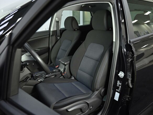 2016 Hyundai Tucson III, чёрный, 1605000 рублей - вид 9