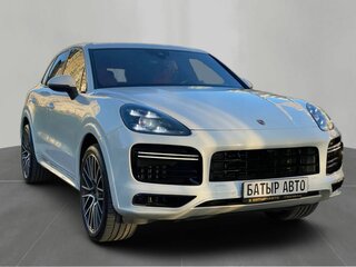 2019 Porsche Cayenne III, белый, 5650000 рублей, вид 3