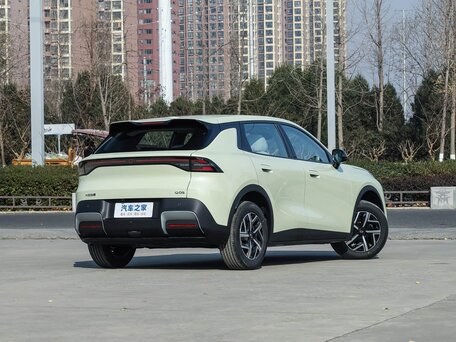 2026 Changan Qiyuan Q05 40.3 kWh II, зелёный, 2229402 рублей, вид 5
