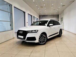 Audi Q7 II (4M)
