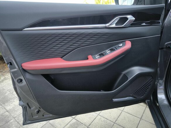 2026 Geely Coolray I Рестайлинг 2, серый, 2964990 рублей - вид 15