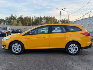 2015 Ford Focus III Рестайлинг, жёлтый, 719999 рублей, вид 3
