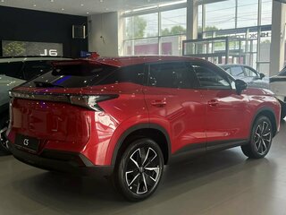 2026 Omoda C5 II, красный, 2629000 рублей, вид 5