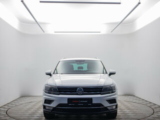 2016 Volkswagen Tiguan II, белый, 1905000 рублей, вид 2
