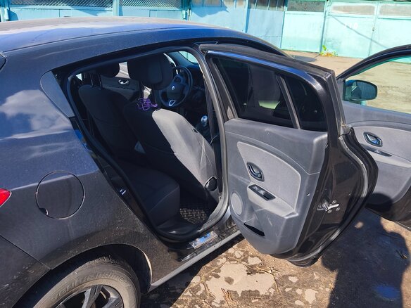 2011 Renault Megane III, чёрный, 780000 рублей - вид 21