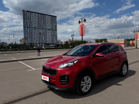 2018 Kia Sportage IV, красный, 2050000 рублей, вид 1