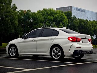 2021 BMW 1 серии 120i III (F52) Рестайлинг, белый, 1520000 рублей, вид 4