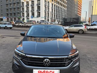 2021 Volkswagen Polo VI, серый, 1950000 рублей, вид 2