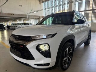 2022 Chevrolet TrailBlazer III, белый, 1449100 рублей, вид 3