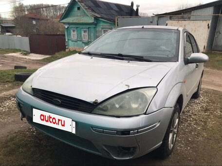 2004 Ford Focus I Рестайлинг, серебристый, 165500 рублей, вид 3