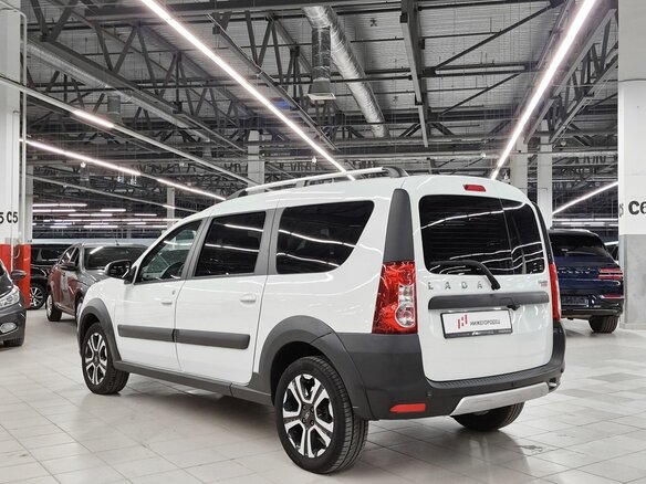 2021 Lada (ВАЗ) Largus Cross I Рестайлинг, белый, 1189000 рублей - вид 3
