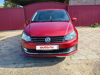2015 Volkswagen Polo V Рестайлинг, красный, 1050000 рублей, вид 4