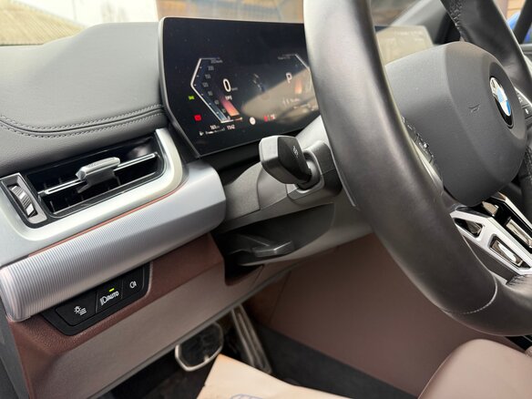 2024 BMW 2 серии Active Tourer 218i U06, синий, 3350000 рублей - вид 11