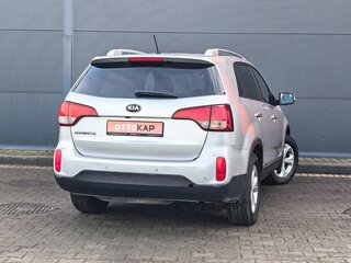 2013 Kia Sorento II Рестайлинг, серый, 1649000 рублей, вид 4