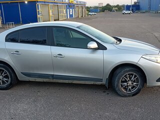 2014 Renault Fluence I Рестайлинг, серый, 700000 рублей, вид 3
