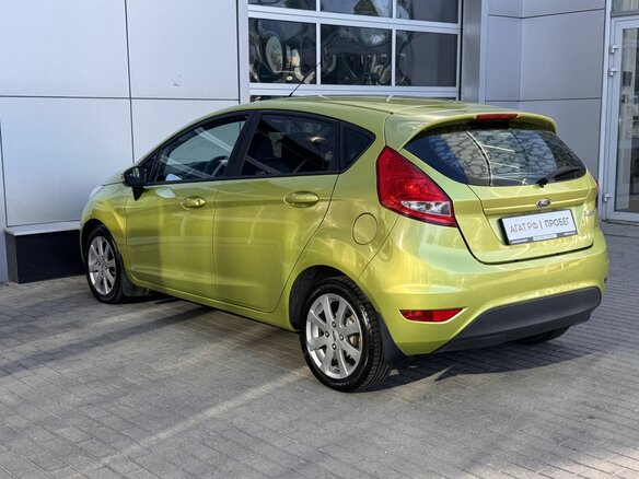 2008 Ford Fiesta Mk6, зелёный - вид 4