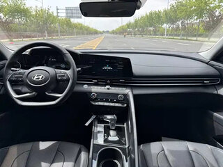 2023 Hyundai Elantra VII (CN7) Рестайлинг, белый, 1850000 рублей, вид 5