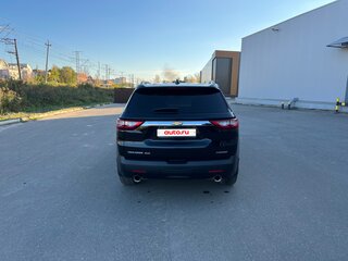 2020 Chevrolet Traverse II, чёрный, 2600000 рублей, вид 4