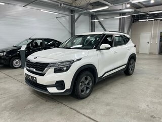 2020 Kia Seltos I, белый, 2820000 рублей, вид 1
