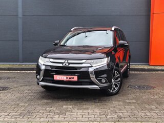 2015 Mitsubishi Outlander III Рестайлинг 2, чёрный, 1979000 рублей, вид 1